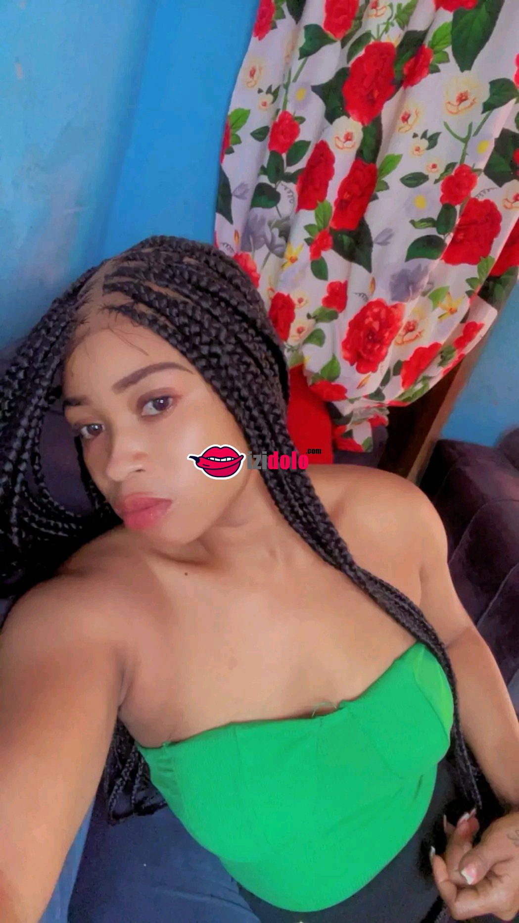 Disponible pour vous satisfaire #1