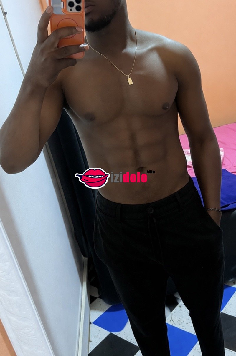 Homme donneur de plaisir Etoudi