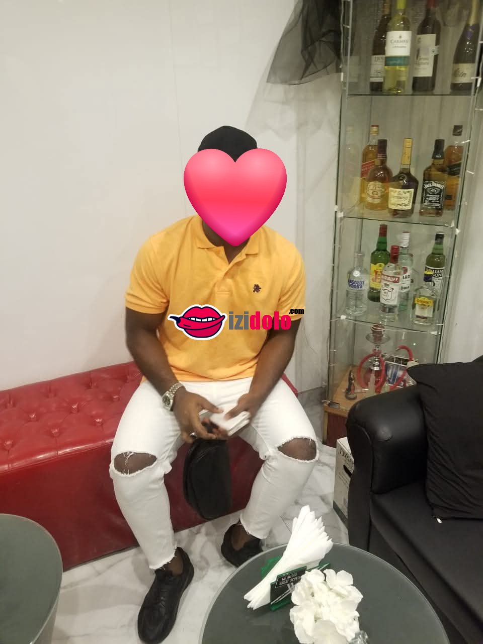Je suis un homme qui donne du plaisir uniquement au femme