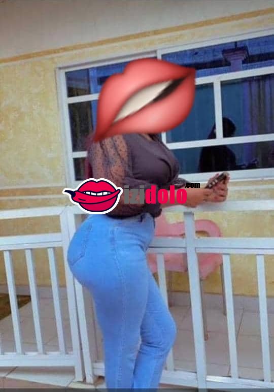 Viens baiser mes grosses fesses a cheval #0