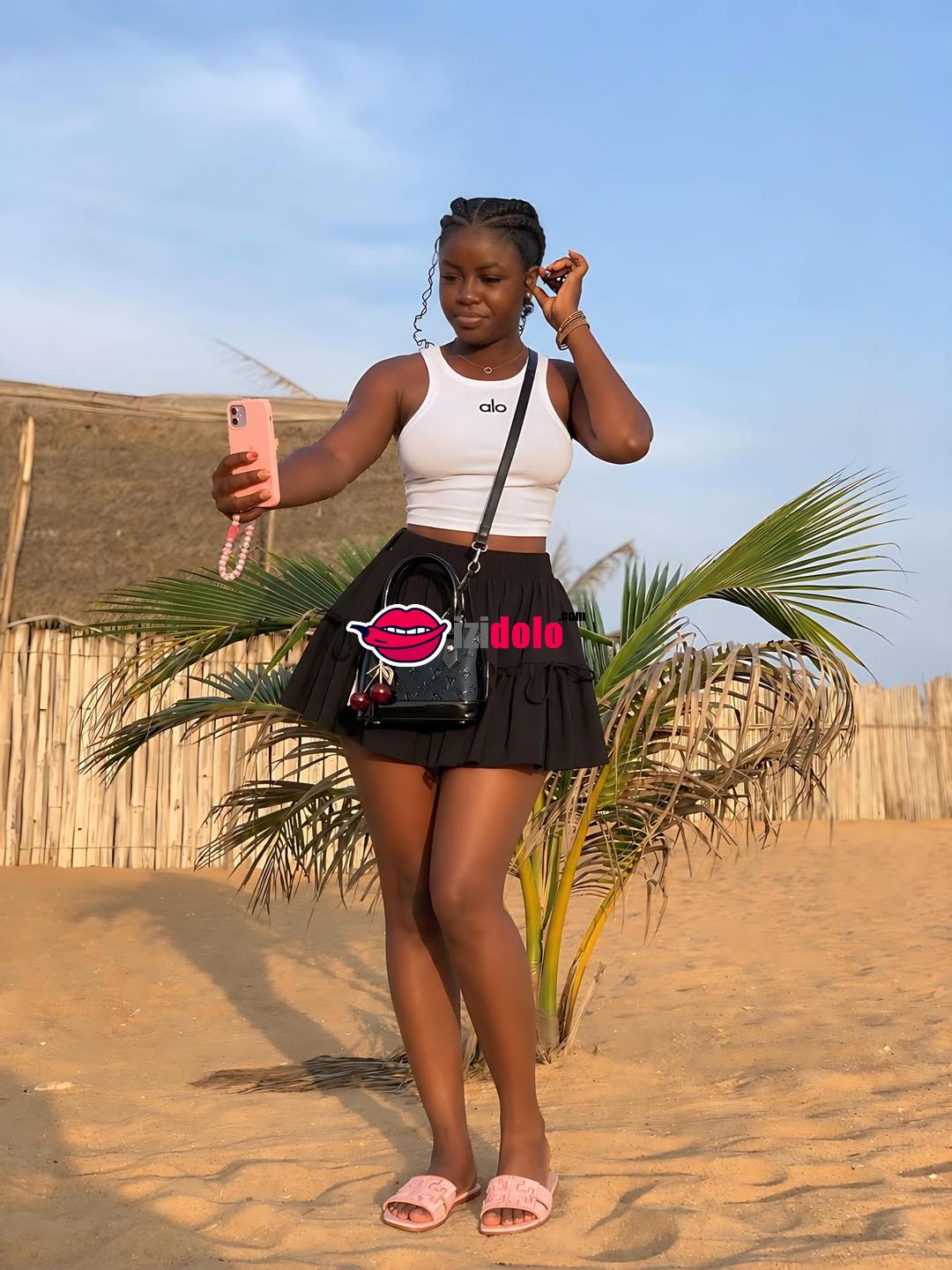 Femme donneuse de plaisir en outrance #0