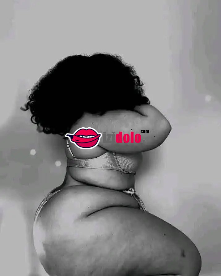 Femme apoutchou donneuse de plaisir #1